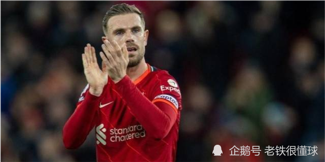 狼队主帅：三个丢球如孩童游戏般白送曼联（狼队主帅：三粒失球像儿戏，等于把胜利送给曼联）