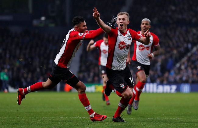 纳瓦斯：退役前一年因髋关节问题我甚至无法陪孩子们散步（纳瓦斯回忆：退役前一年髋伤缠身，连陪孩子散步都做不到）