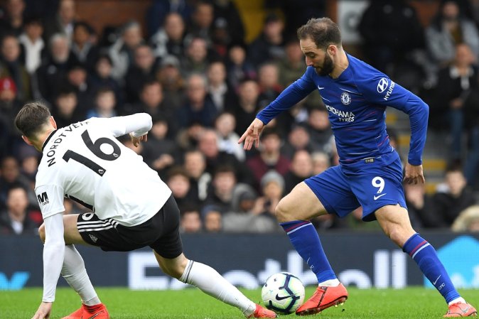 欧协联积分榜：斯特拉斯堡领跑，水晶宫距前8仅1分（欧协联积分榜：斯特拉斯堡居首，水晶宫距前八仅差1分）