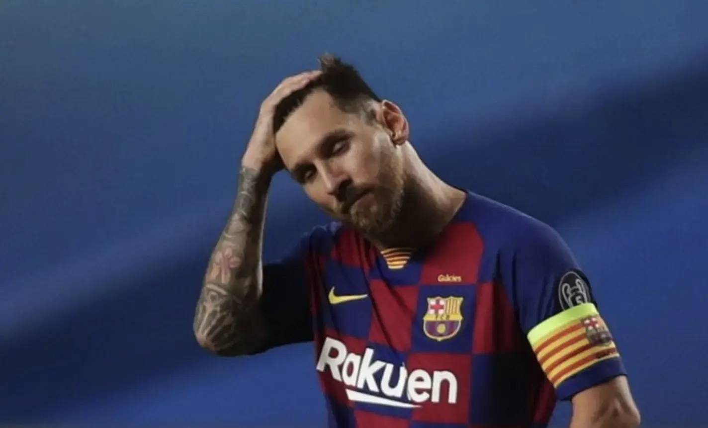 西甲战报：莫雷诺、奥卢瓦塞伊破门，黄潜2-1马略卡（西甲：黄潜2-1击退马略卡，莫雷诺与奥卢瓦塞伊建功）